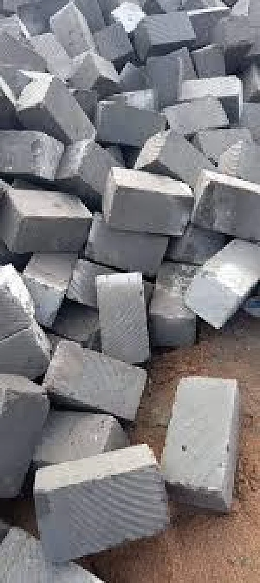 Ndarugo Cut Stone @45 per piece (Ruiru)